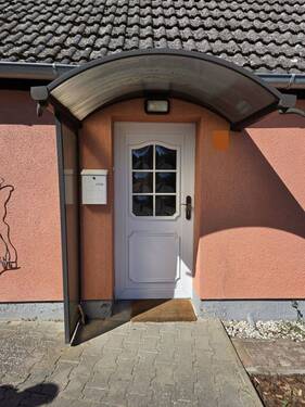 Eingang - 3 Zimmer Doppelhaushälfte in Bartow