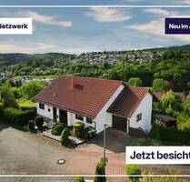 Großzügiges Einfamilienhaus in Marpingen mit Einliegeroption, Garage und Garten und Panoramaaussicht