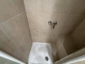 Dusche mit Ablage - 