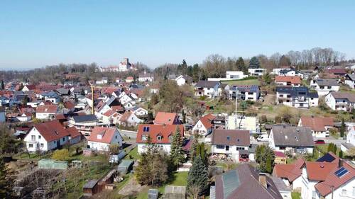 Ihr Ausblick - Großzügige bezugsfertige DHH - wertig modernisiert - in 89312 Günzburg-Reisensburg