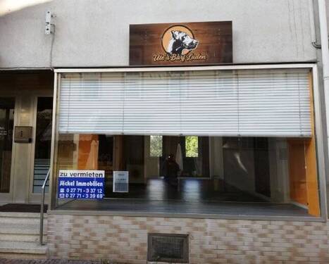 Front - Verkaufsladen in zentraler Lage Dillenburg ab SOFORT zu vermieten!