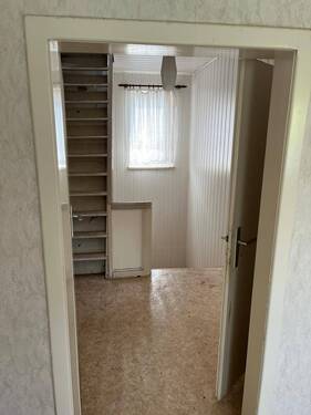 Zimmer / Treppenhaus - 