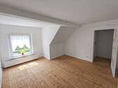 Wohnzimmer KI bearbeitet - 2 Zimmer Etagenwohnung in Eberswalde