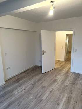 Wohnzimmer - 2 Zimmer Etagenwohnung zur Miete in Braunschweig