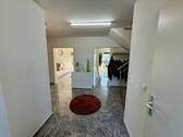 Korridor.jpeg - 5 Zimmer Doppelhaushälfte in Neustadt am Rübenberge