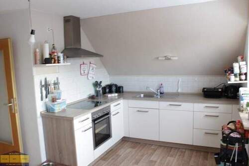 Küche mit Einbauküche - 3 Zimmer Etagenwohnung in Beverstedt