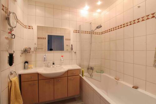 Badezimmer II - 
