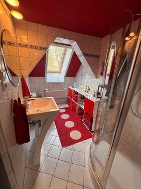 Badezimmer/Dusche - 