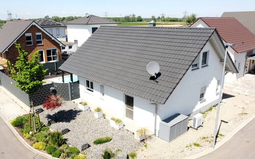 Außenansicht - 4 Zimmer Einfamilienhaus in Neuried