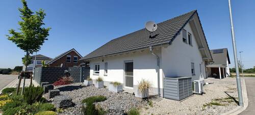 Außenansicht - Einfamilienhaus mit 152,00 m² in Neuried zum Kaufen