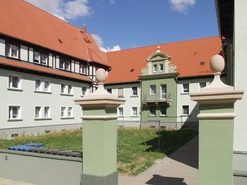 Bild 1 - 2-RWE im Altbau * Badewanne * bezugsfertig