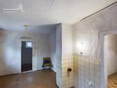 Küche mit Speisekammer - 