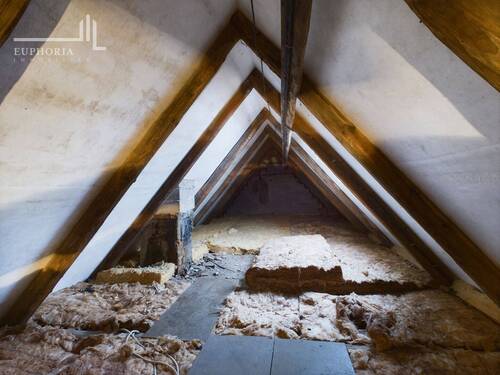 Spitzboden - 