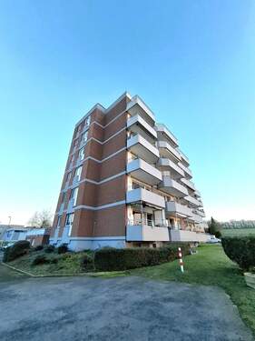 Hausansicht - 3 Zimmer Etagenwohnung zum Kaufen in Witten