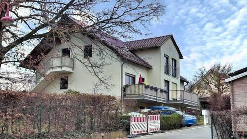Seitenansicht - 9 Zimmer Mehrfamilienhaus, Wohnhaus zum Kaufen in Dresden