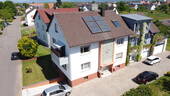 Außenansicht (Vorderhaus) - Zweifamilienhaus mit großem Grundstück in Kürzell