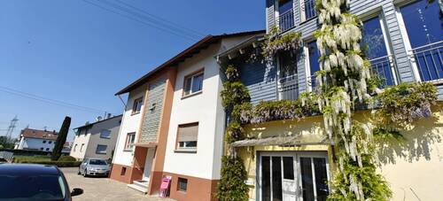 Außenansicht - 6 Zimmer Mehrfamilienhaus, Wohnhaus zum Kaufen in Meißenheim