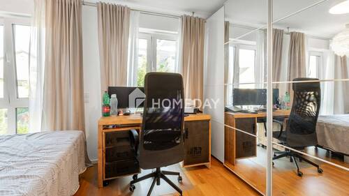 1. OG Elternschlafzimmer 2 - 