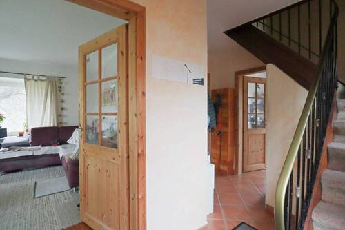 Flur - 4 Zimmer Einfamilienhaus in Halstenbek