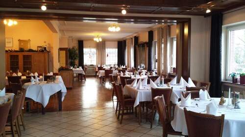 Saal - vorderer Bereich - 