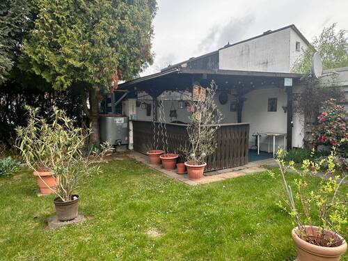 gemütlicher Terrassenplatz - Einfamilienhaus mit 99,00 m&sup2; in Düren zum Kaufen