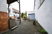 Garage - Mehrfamilienhaus, Wohnhaus mit 148,00 m² in Eppertshausen zum Kaufen