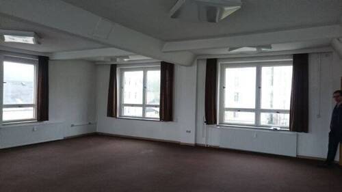 Raum 1 - 2 Zimmer Büro in Auerbach