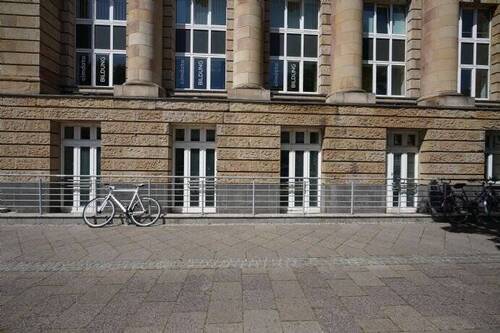 Büro/Ladeneinheit - Ihre Laden- oder Bürofläche an der Otto -von Guericke-Str.!