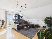 Wohnzimmer DG - Etagenwohnung mit 102,00 m² in Hüllhorst zum Kaufen