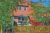 Der Garten ist eingefriedet. - 