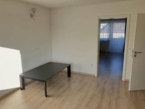 Wohnzimmer (vor Einzug) - 3 Zimmer Etagenwohnung zum Kaufen in Augsburg