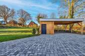 Carport mit Abstellraum - 