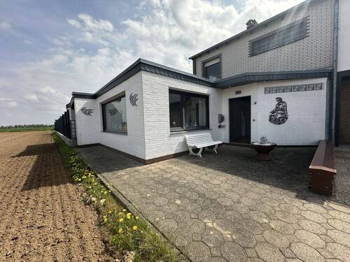 Eingang - 5 Zimmer Einfamilienhaus in Jülich