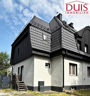 Bild 1 - Moderne und großzügig sanierte Doppelhaushälfte mit viel Platz für die Familie