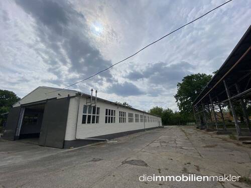 Halle - Halle zum Kaufen in Märkische Heide