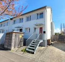Familienglück mit Garten sucht SIE - Reihenendhaus in Freiburg-Opfingen
