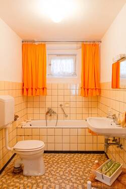 Das Badezimmer im UG - 