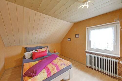 Schlafzimmer DG - 