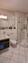 Großes Bad mit Dusche - Etagenwohnung mit 105,00 m² in Mannheim zur Miete