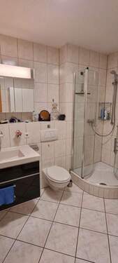 Großes Bad mit Dusche - Etagenwohnung mit 105,00 m² in Mannheim zur Miete