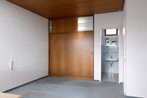 SCHLAFEN I OG - KI-GENERIERT - 