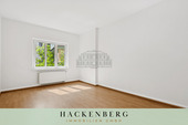 Wohnzimmer - 3-Raum-Wohnung mit Balkon in Lindenau!