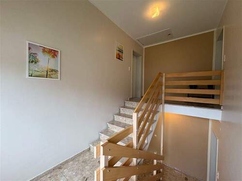 Eingang zur Wohnung - 3 Zimmer Etagenwohnung in Sarstedt