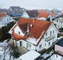Wohnen mit Wohlfühlfaktor - Familienhaus mit Sauna, Balkon, Terrasse und Einliegerwohnung - Wertheim Auf der Bestenheider Höhe