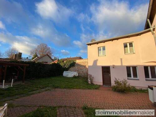 Hausansicht Hofseite - 8 Zimmer Mehrfamilienhaus, Wohnhaus in Luckau