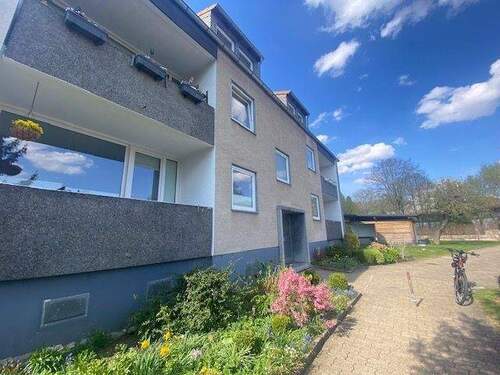 Aussenansicht - ***zentrumsnah*** - 435,00&nbsp;EUR Kaltmiete, ca.&nbsp; 67,00&nbsp;m&sup2;&nbsp;Wohnfl&auml;che