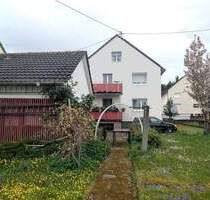 Zweifamilienhaus mit großem Potenzial in begehrter Lage von Offenburg-Zunsweier