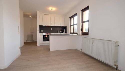 Ebene I: Wohn-/Essbereich mit integrierter Küche - Etagenwohnung mit 73,00 m&sup2; in Schwäbisch Gmünd zum Kaufen