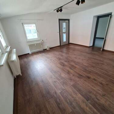 Büro 1 - 