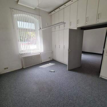 Büro 3 - 